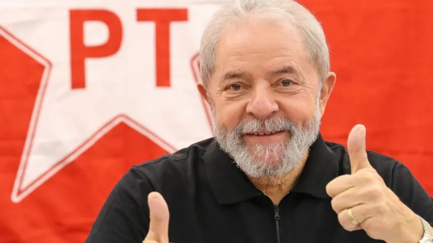 Lula sanciona lei que determina revisão anual da tabela do SUS