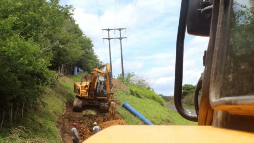 REDE ADUTORA DO PROJETO MAIS ÁGUA PARA A CIDADE AVANÇA E CHEGA À ETA PRINCIPAL DA EMASA