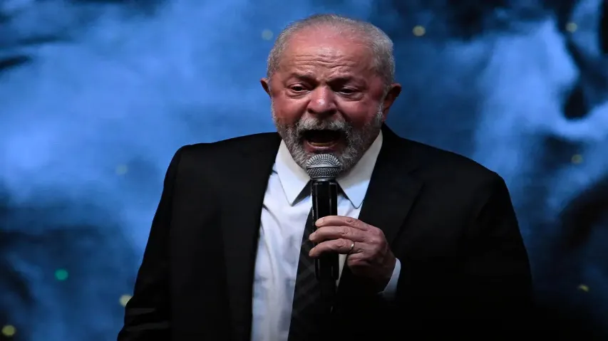 Estadão: “Lula quer fazer o relógio do Brasil andar para trás”