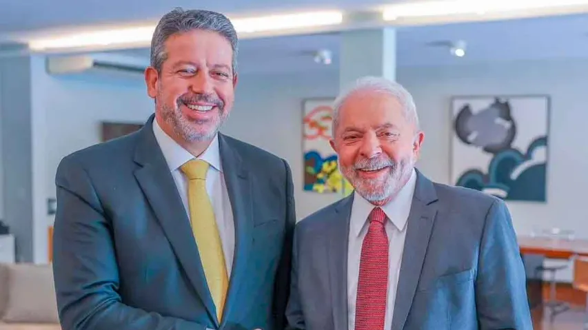 Lula cede a Lira e abre flanco de insatisfação no Senado