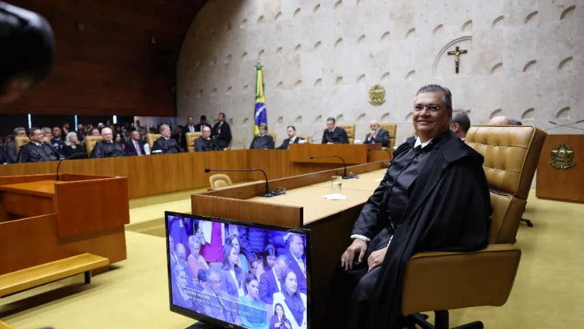 Dino é sorteado como relator do recurso de Bolsonaro contra multa por ‘ofensas’ a Lula