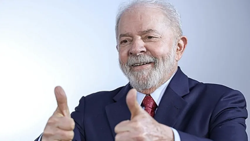 58% dizem que Lula fez menos do que se esperava pelo Brasil, segundo Datafolha