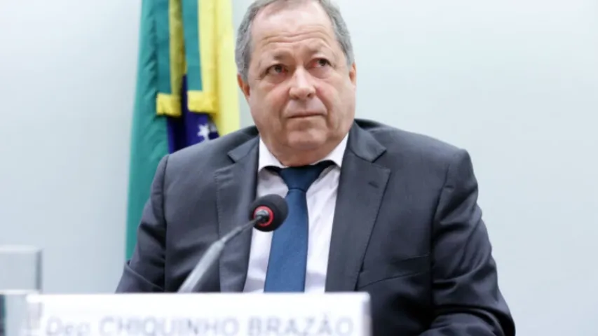 Por unanimidade, Chiquinho Brazão é expulso do União Brasil