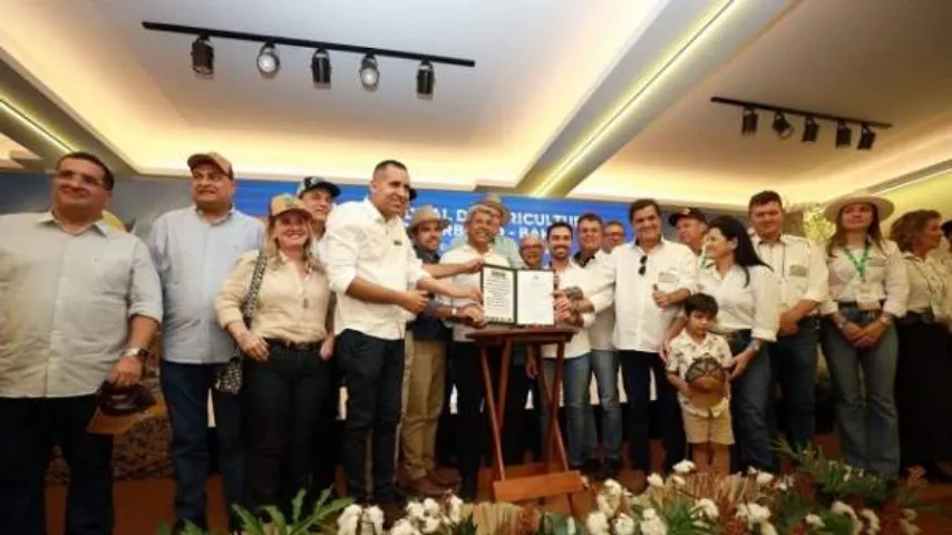 Governador visita primeiro dia da Bahia Farm Show, em Luís Eduardo Magalhães, e lança nova etapa do programa de agricultura de baixo carbono