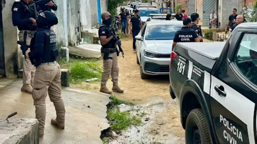 Lideranças criminosas com atuação no interior da Bahia têm mandados cumpridos no Complexo de Bangu, no RJ