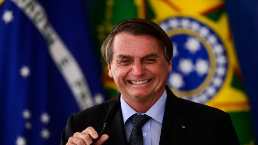 Bolsonaro confirma volta ao Brasil nesta semana 