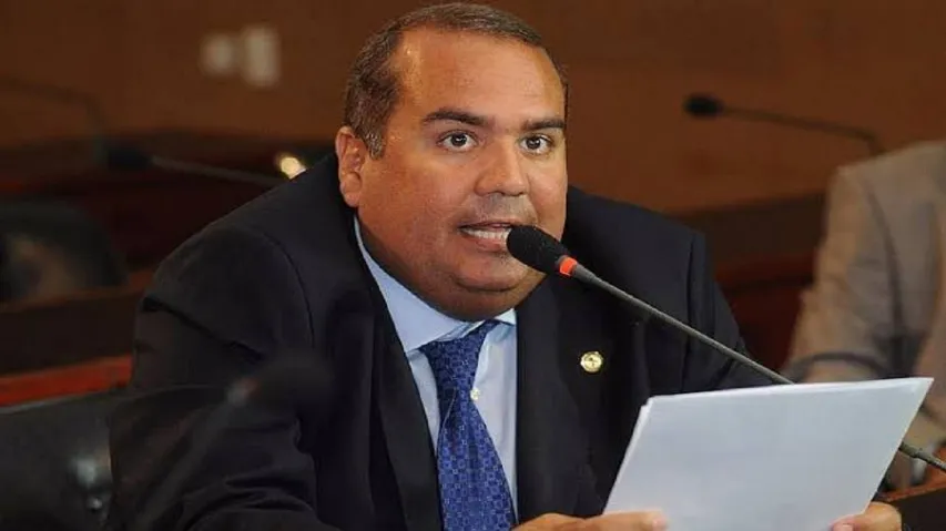 SANDRO REGIS CRITICA NOVO AUMENTO DO ICMS NA BAHIA: “MAIS UMA CARGA DO PT NO BOLSO DOS BAIANOS